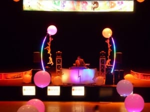 Funfair-stage-set DJ