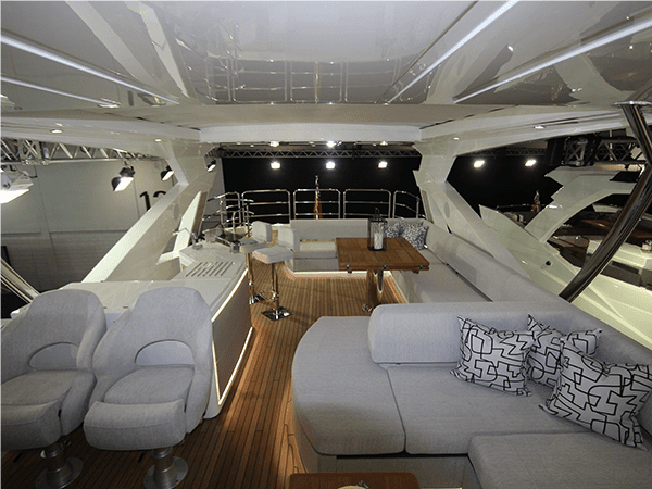 Sunseeker 76 Cockpit Eventscape Sunseeker 76 Yacht Powerboat Charter Eventscape
